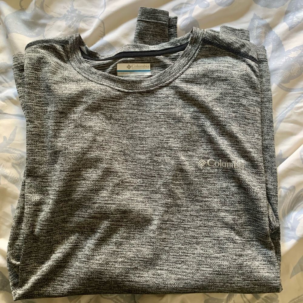 Columbia shirt  - Picture 3 of 5